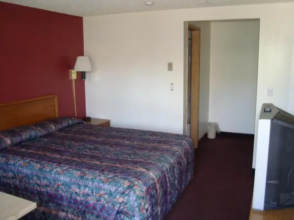 Willow Springs Motel 10